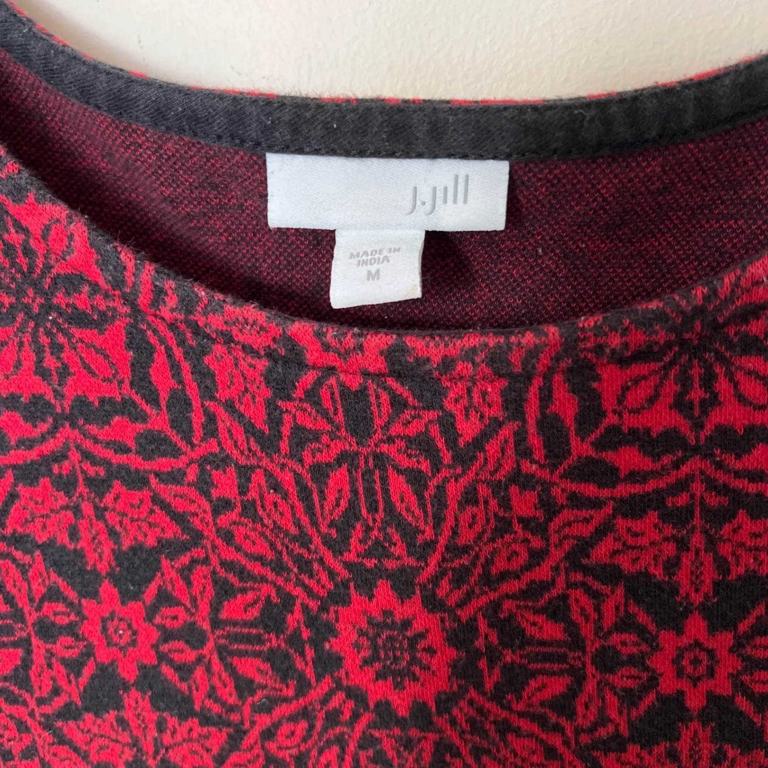 J‎ Jill Red Black Floral Print Long Sleeve Cotton Knit Top Women's Size M Size M - Image 4