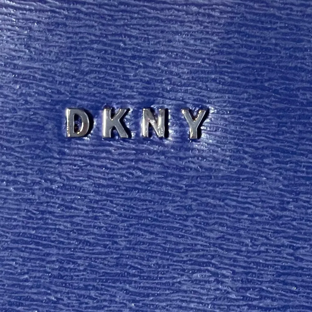 DKNY Sutton Leather Bryant Medium Zippered Tote Bag Blue - Image 4