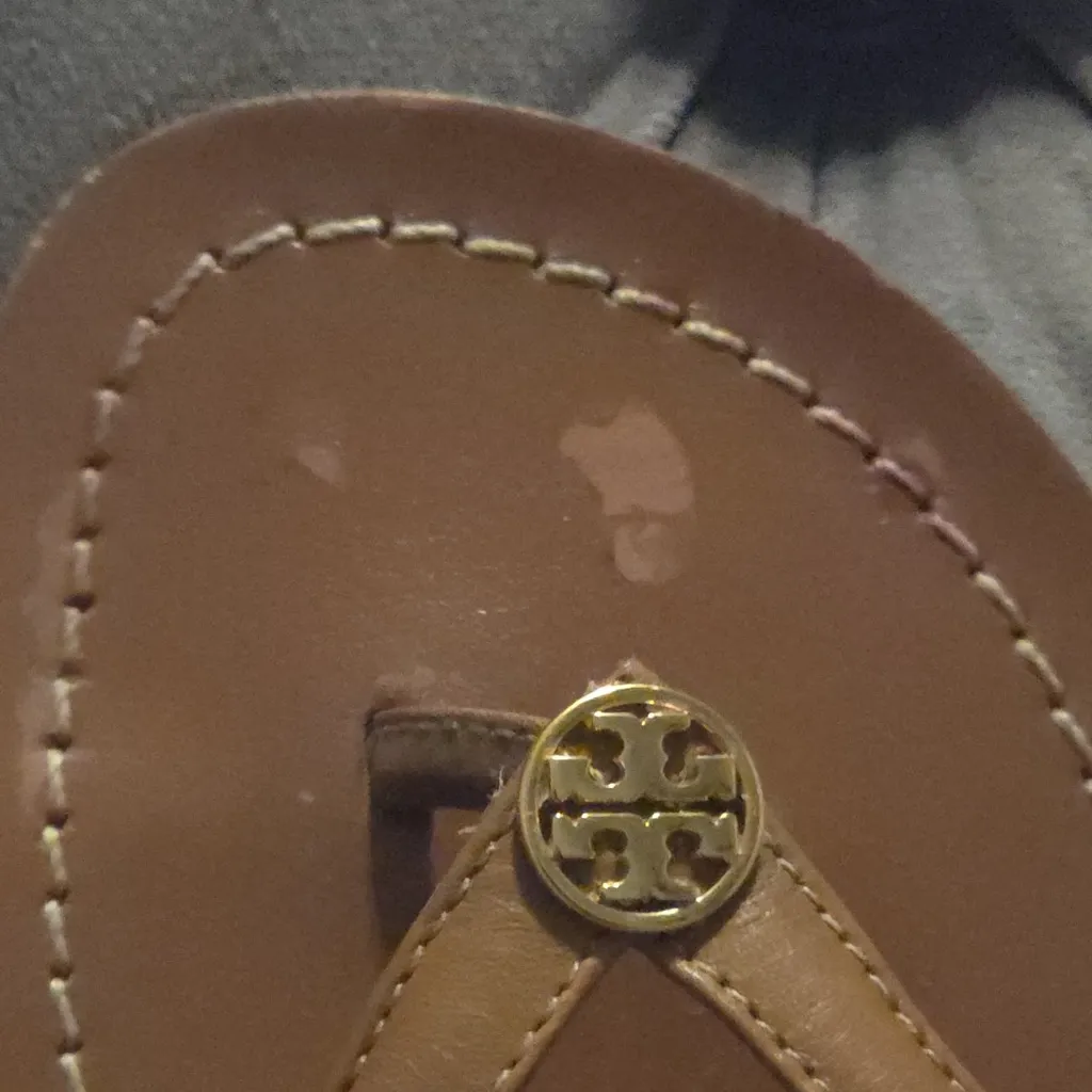 Tory Burch Tan Leather Sole - Image 4