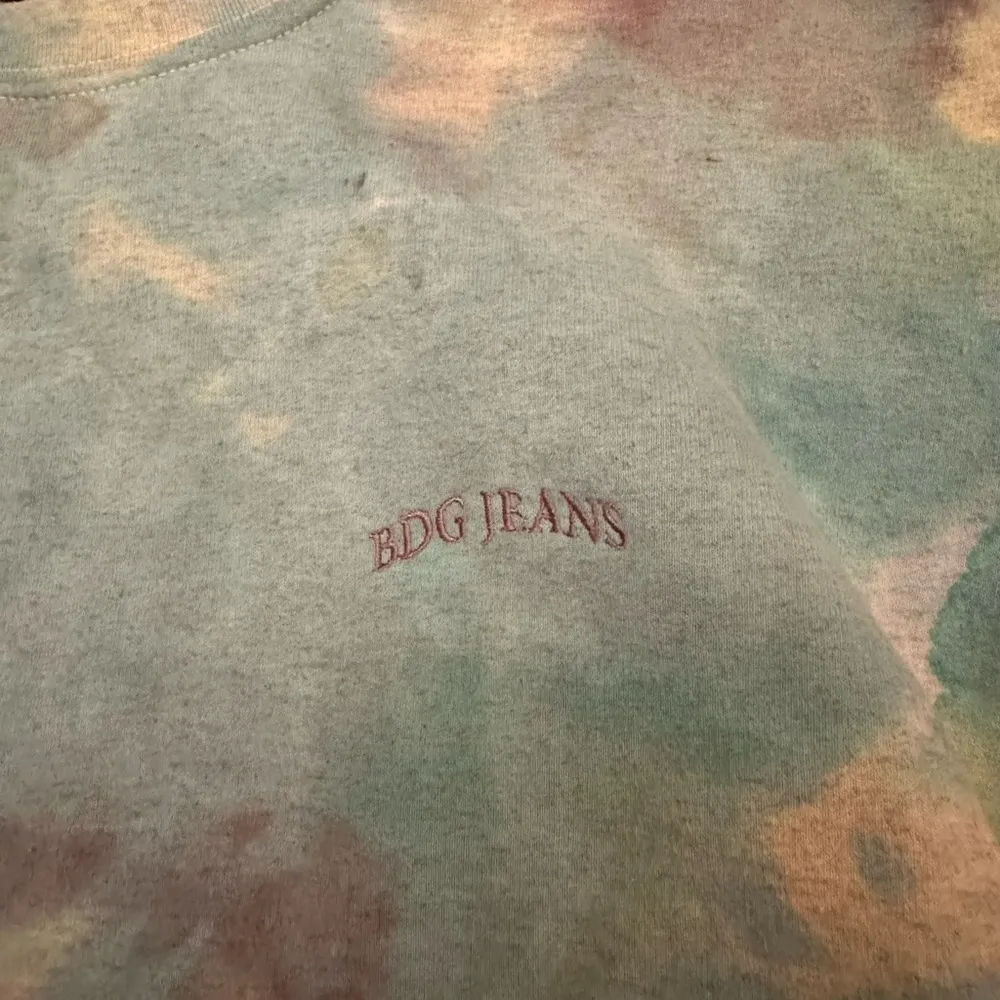 BDG Jeans/ Women Bubble Crewneck Sweatshirt - Image 5