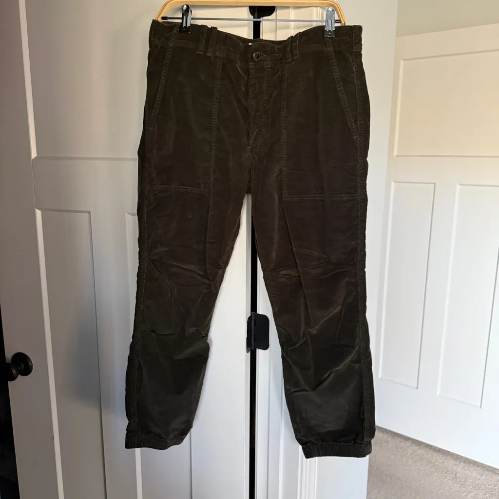 Citizens for Humanity Green Corduroy Joggers Utility Pants Agni Seaweed - Image 3