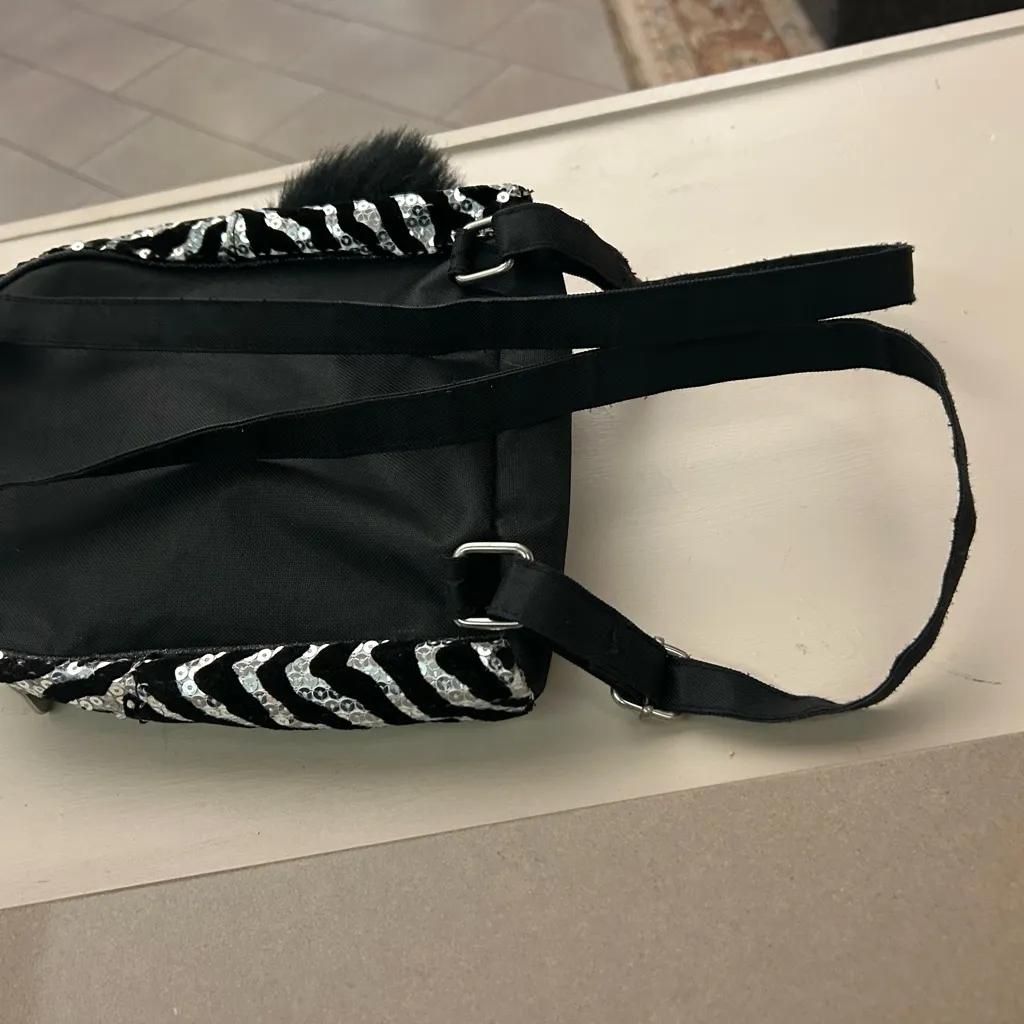 Justice Black and Silver Sequin Zebra Backpack Like New! - Image 6