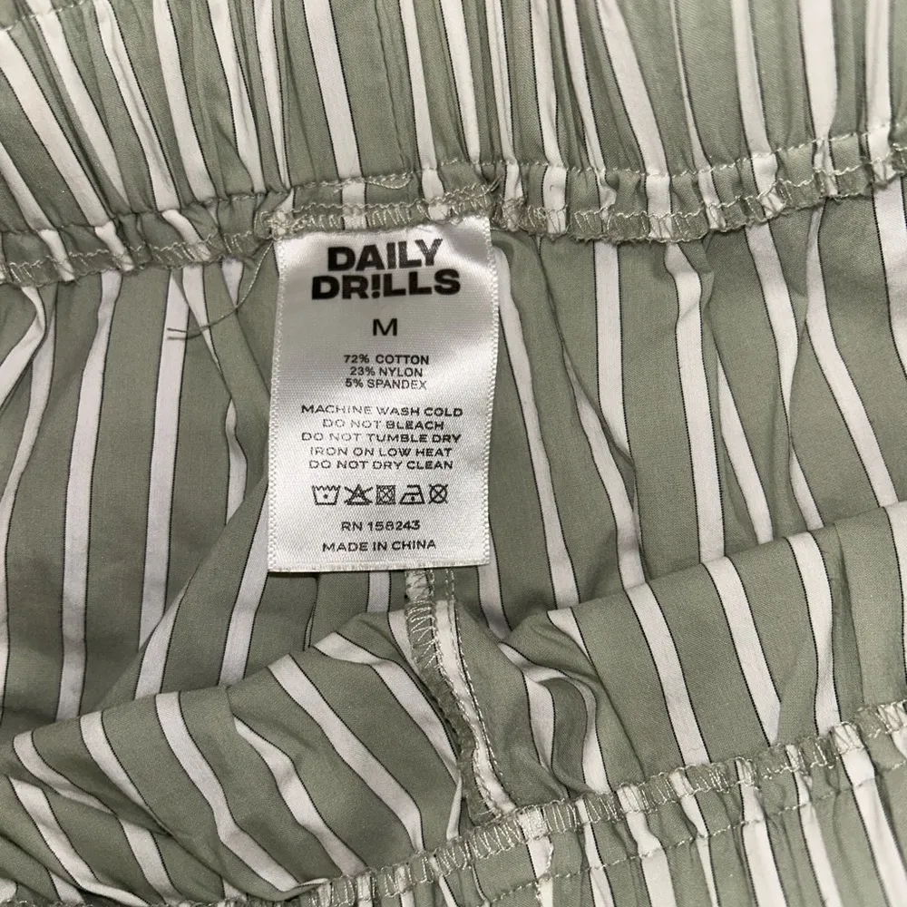Daily Drills Poplin Striped Boxer Shorts Logo in Winter Green Medium - Image 4