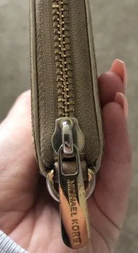 Michael Kors Wallet - Image 5