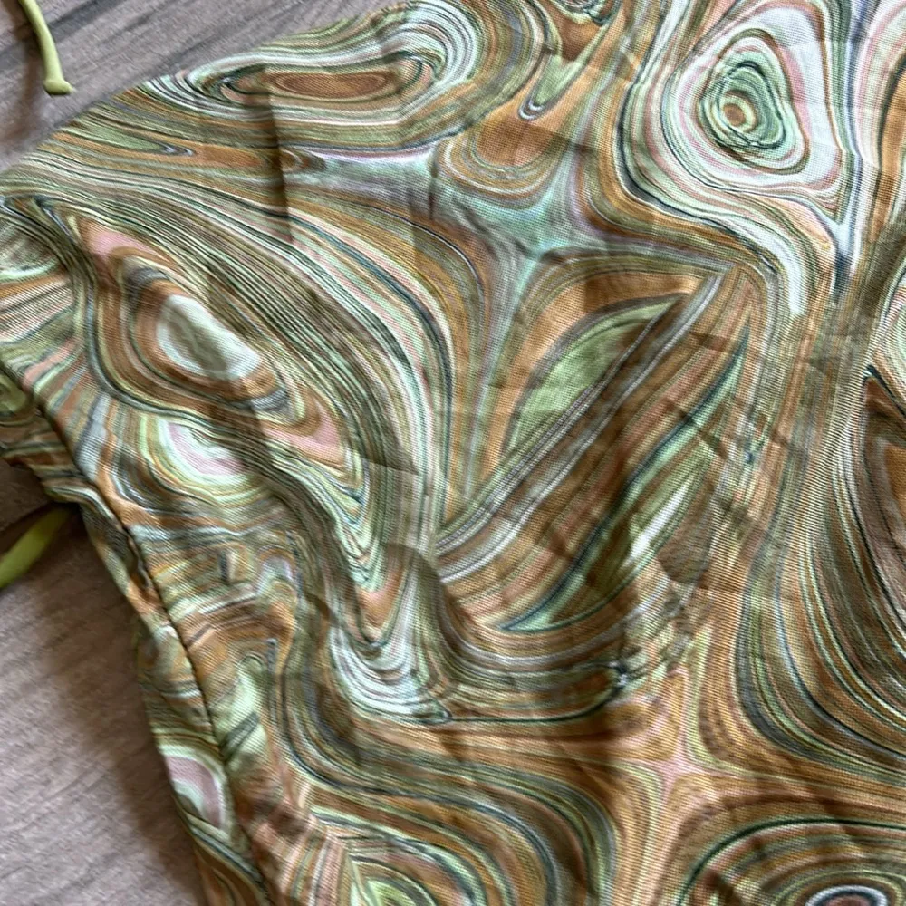 Green bikini set with sarong Size L - Image 8