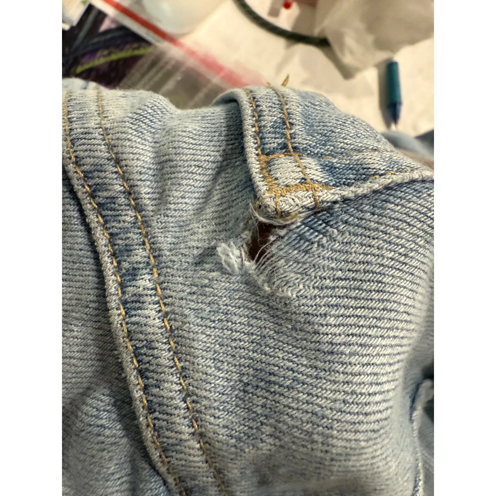 Pilcro and the Letterpress Slim Boyfriend Jeans Wash Size 29 Patched Distressed - Image 4