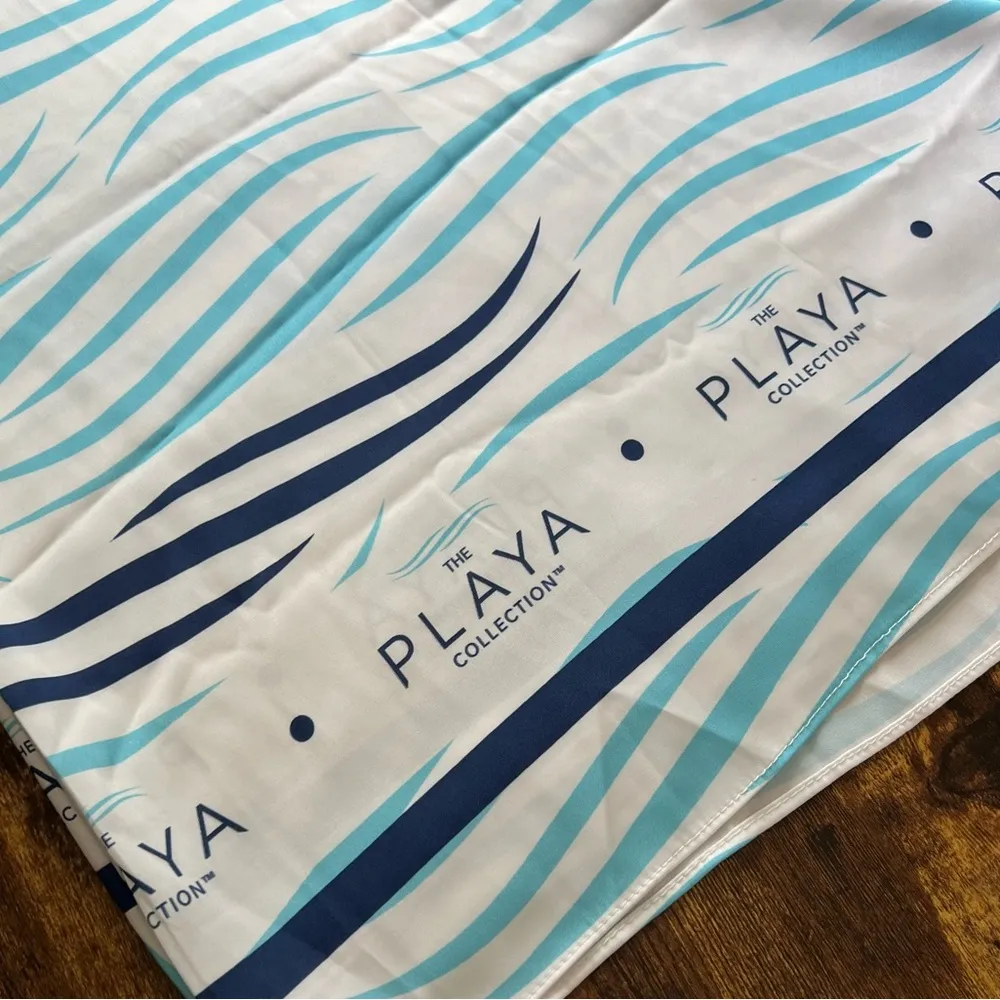 The PLAYA COLLECTION | large silk scarf/wrap Size undefined - Image 10