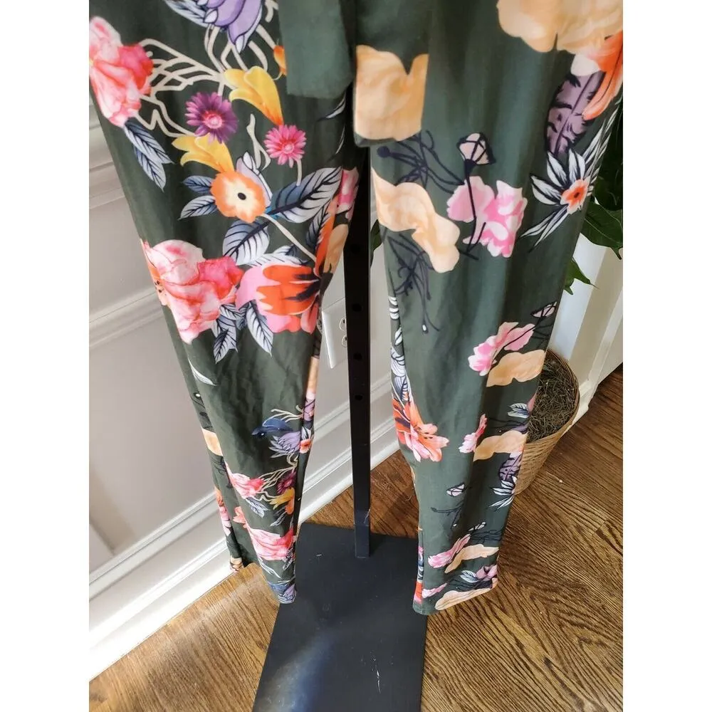Women's Green Floral Polyester V - Image 4