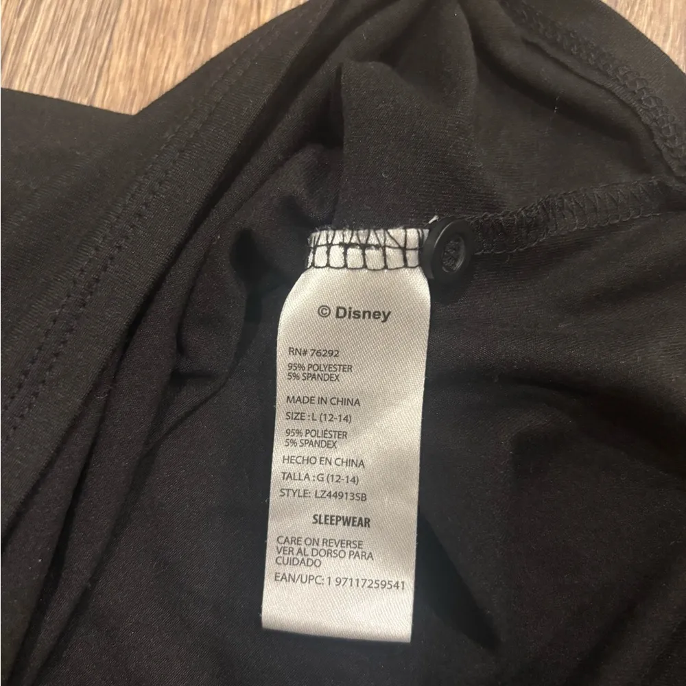 Disney Nightmare before Christmas Sleepwear Shirt -size L - EUC - Image 4