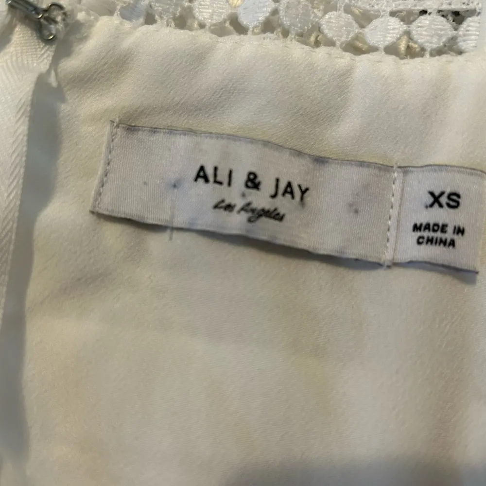 Ali & Jay Cocktails at Craigs White Fringe
Dress Mini Sheath Nordstrom‎ XS - Image 10