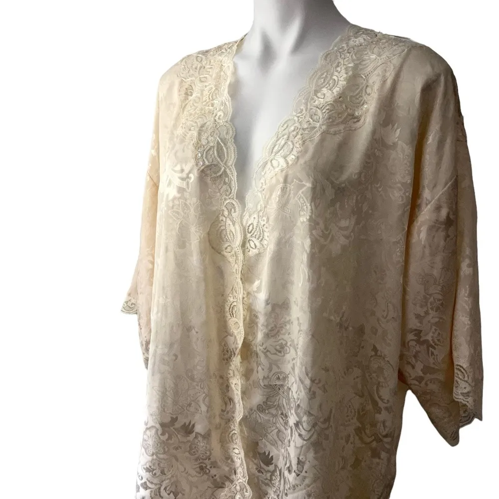 Vintage Gold Label Victoria's Secret Sequin Lace Trim Short Robe - Image 3