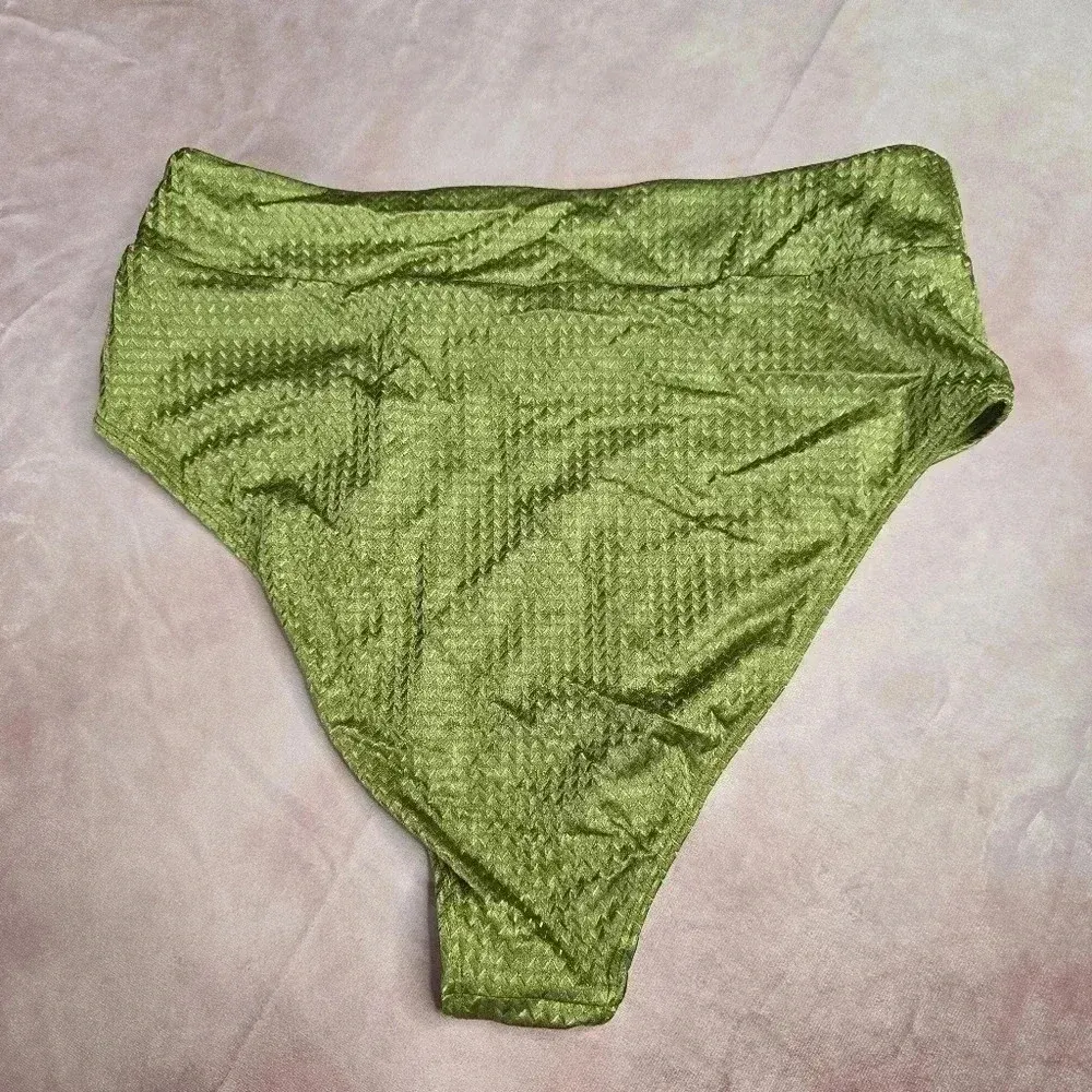 Cupshe Green Bikini Bottom Swimwear‎ Size Large - Image 2