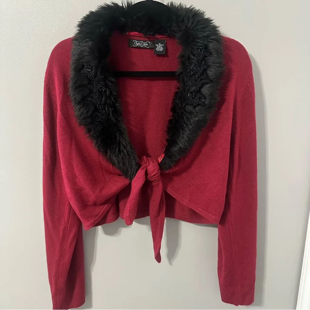 Y2K Crystal Kobe 1X Wine Red Beaded + Fur Shrug Cardi Black Size XL - Image 2