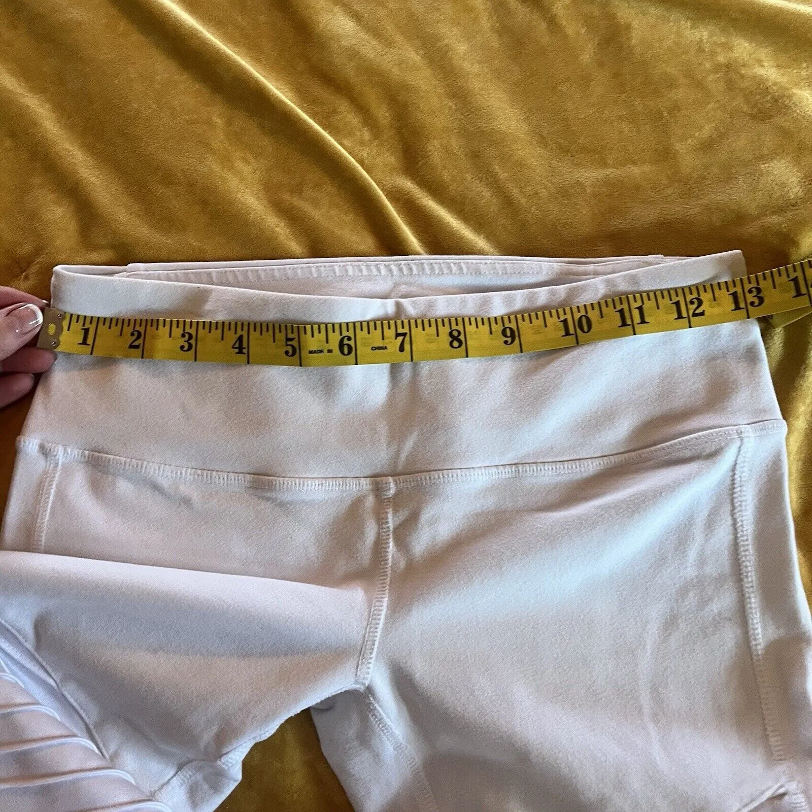 Alo white leggings size Small full length Moto Style And Details - Image 7