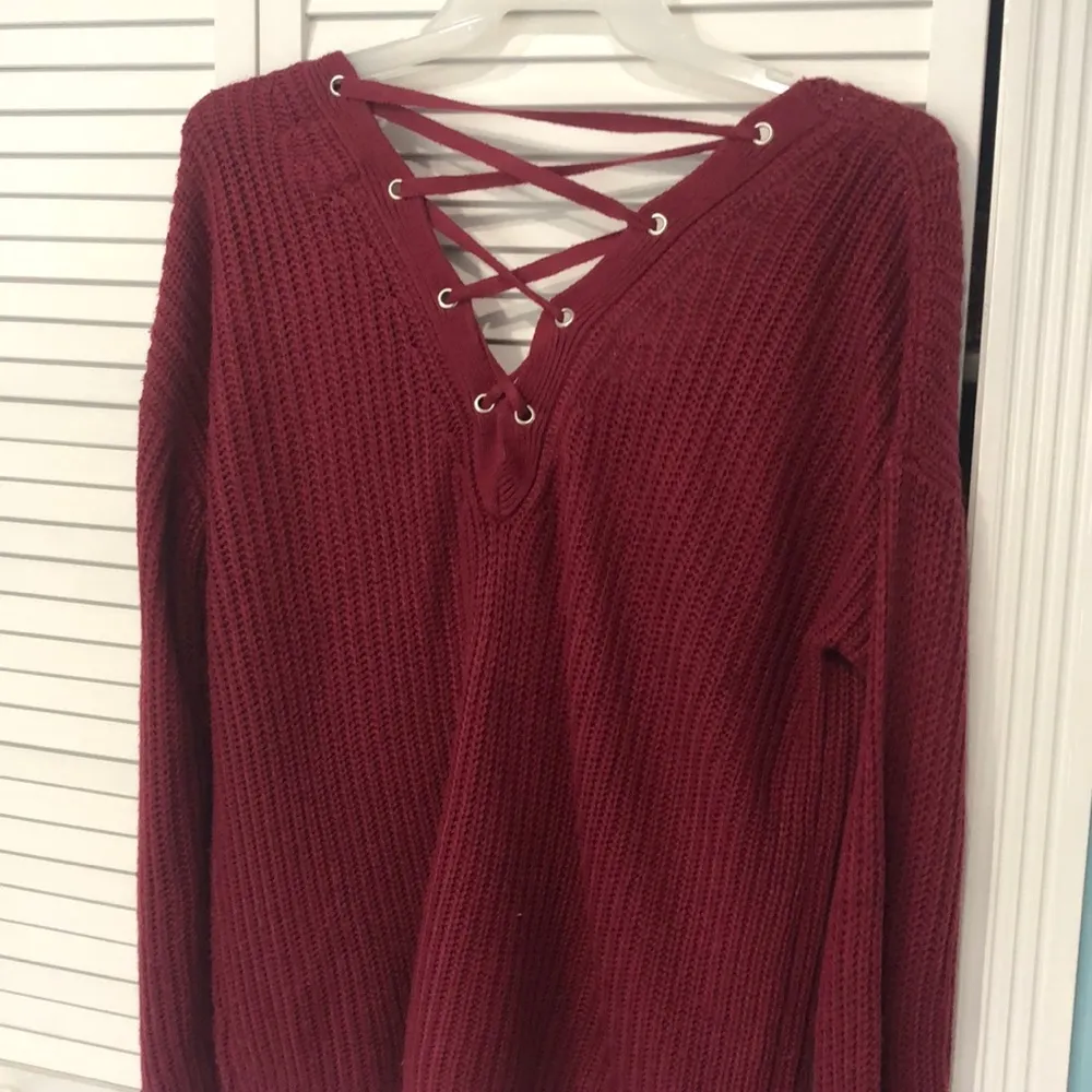 Red sweater - Image 2