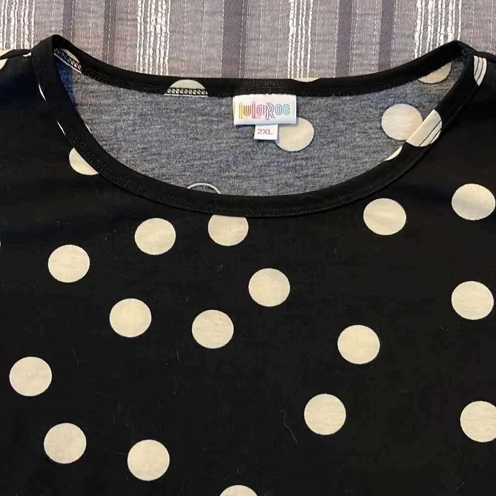 Women's Lularoe Black Tan Polka Dots Gigi Blouse Shirt Size 2XL EUC #6179 - Image 3