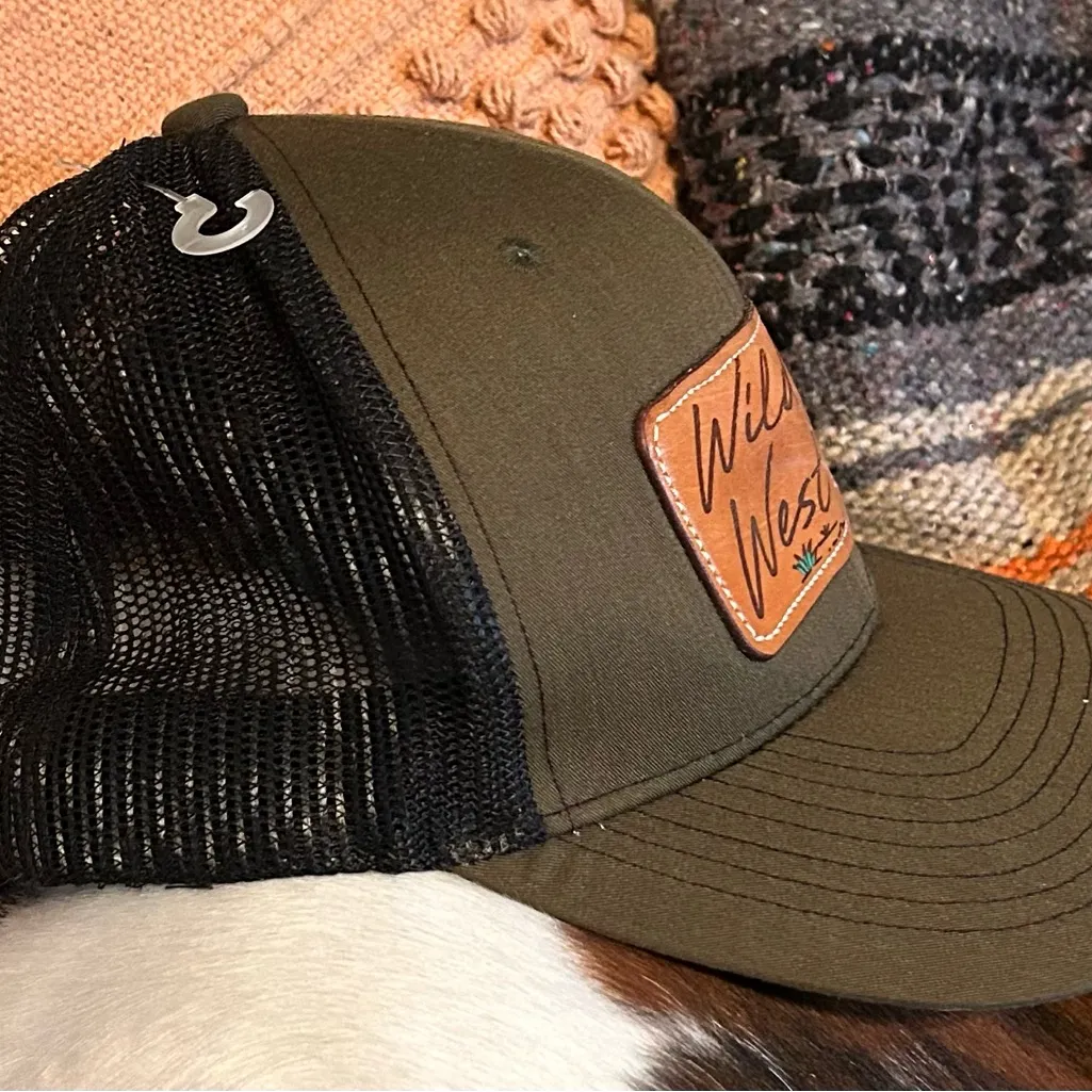 NWT..Wild West Cactus Patch Trucker Hat Brown - Image 4