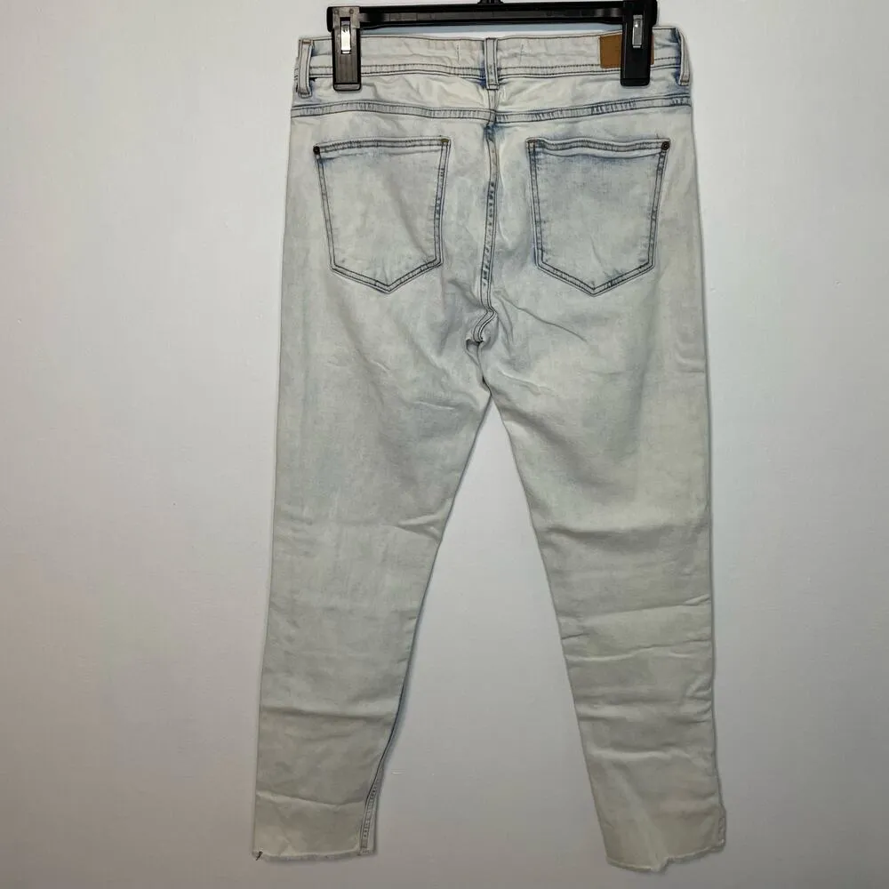 Zara Denim Skinny Jeans 4 Womens Light Wash Asym Raw Hem Casual Pockets - Image 4