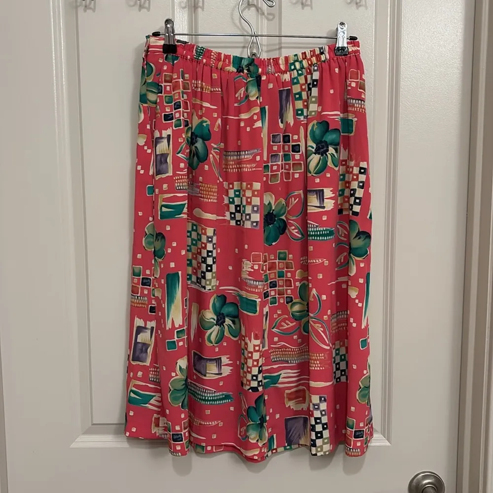 Alfred Dunner Tropical Printed Pleated Front Skirt - Image 7