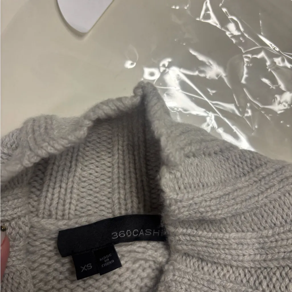 360 Cashmere Poncho Sweater Grey Cable Knit Size XS Slouchy Batwing Sleeves - Image 7