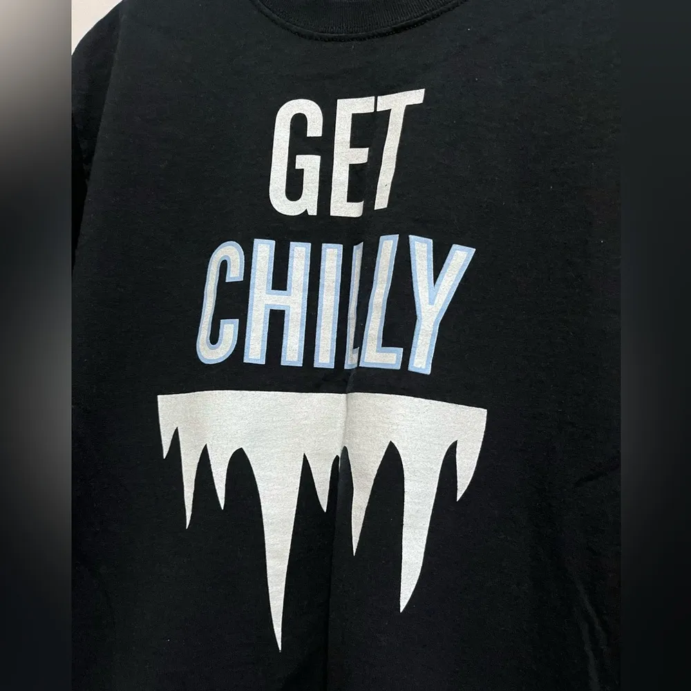 Get Chilly, long sleeve unisex shirt. Adult size M. GUC Size M - Image 2