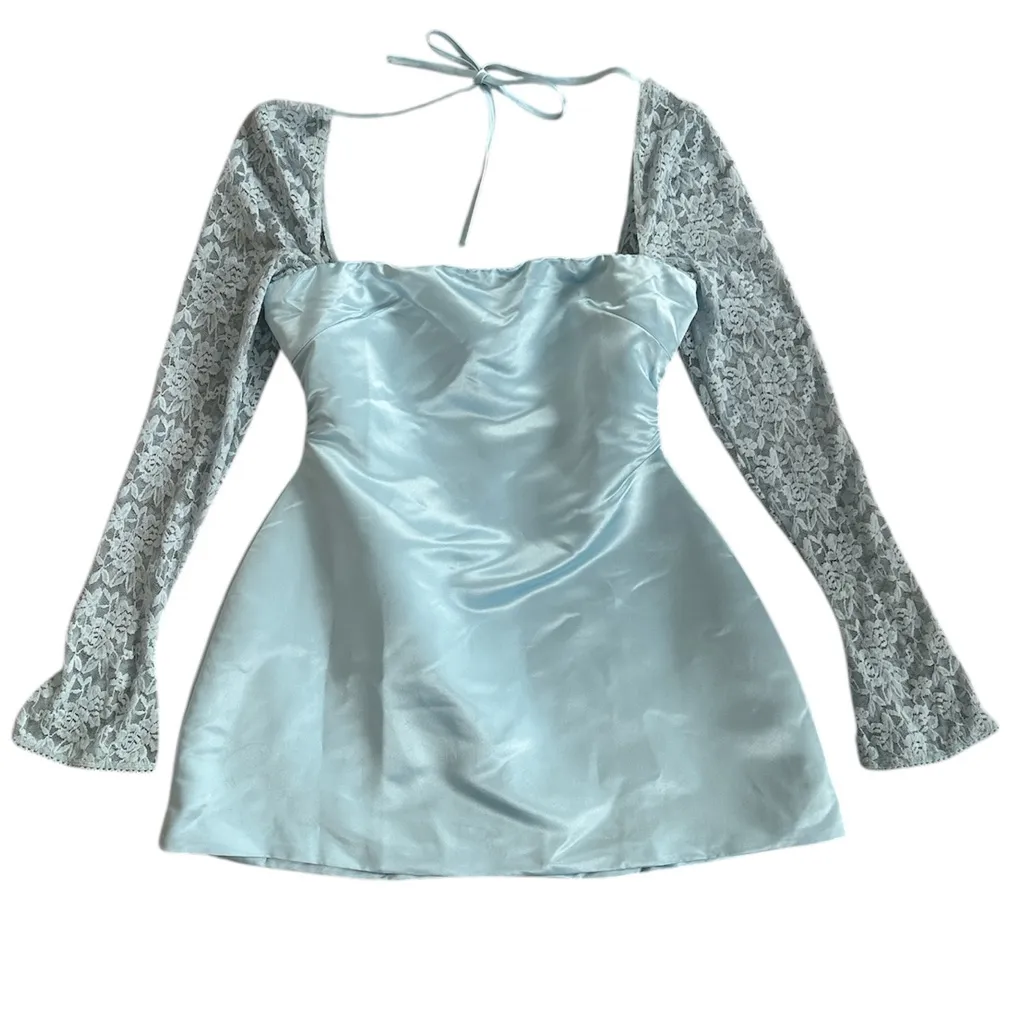 Babyboo Sadie Mini Satin Dress Lace Long Sleeves in Blue Size Medium Gently Used - Image 5