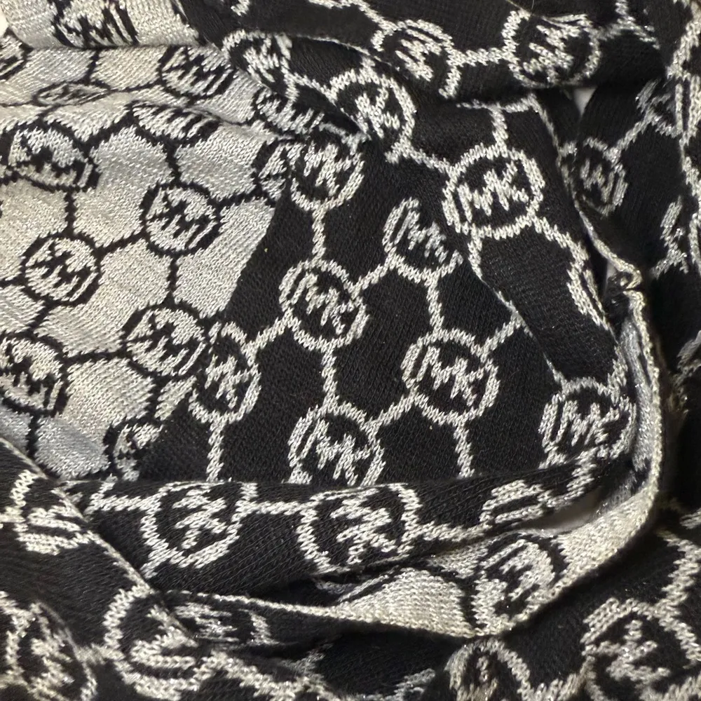 MICHAEL Michael Kors Infinity Scarf Logo Black Gray Silver Sparkle Diamond - Image 6