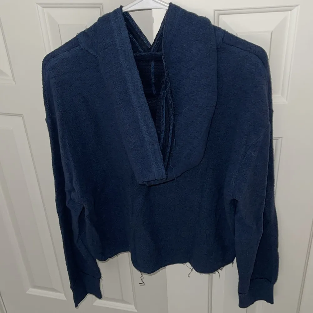 Long sleeve crop top - Image 3