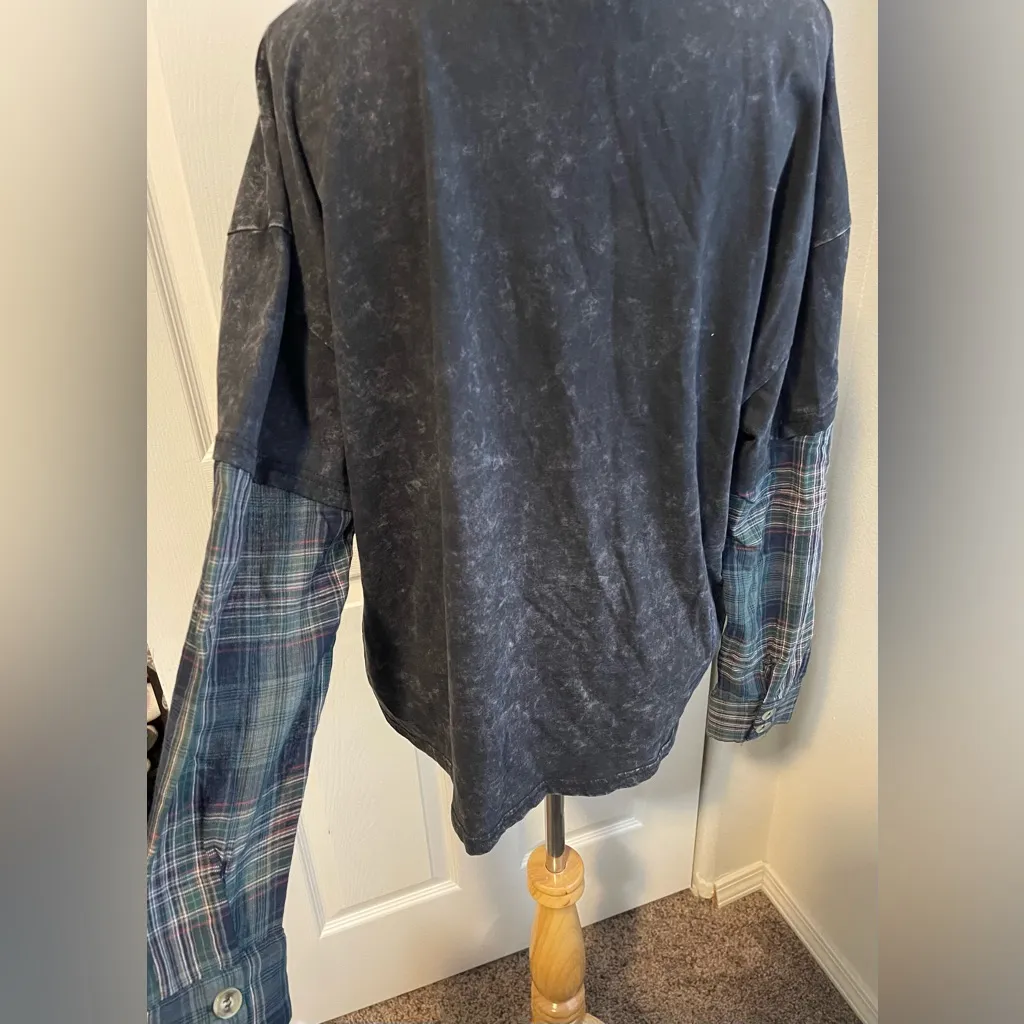 Stitch & Pine Long Sleeve Plaid Medium Women’s Black - Image 5