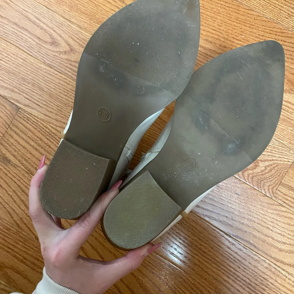 Target White and Tan Pointed Toe 2 inch Heel Boots Size 8.5 - Image 9