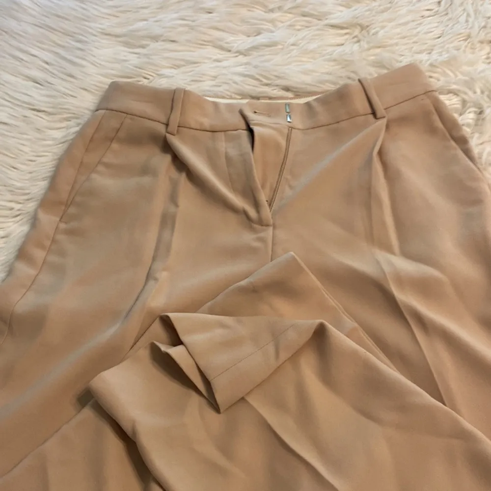 J.Crew Essential Pants size 2 brand new color tan inseam 29” waist 28” - Image 12