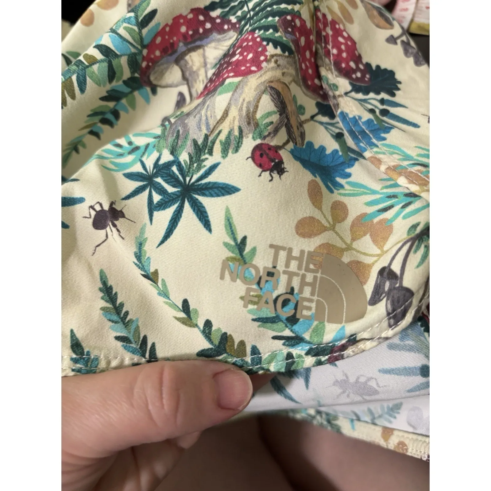 The North Face Three Fish Studios Mushroom Print Shorts Large Rare Gorpcore - Image 5