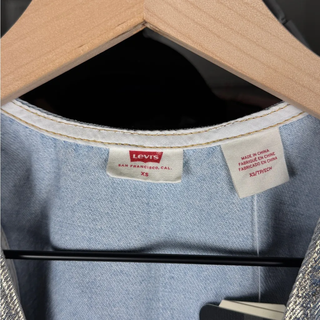 NWT Levi's Metallic Denim Vest Women’s XS - Image 7