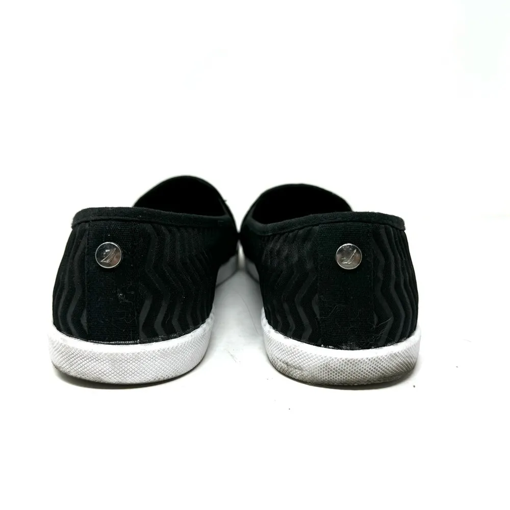 black fabric slip on tennis shoes, size 10 - Image 6