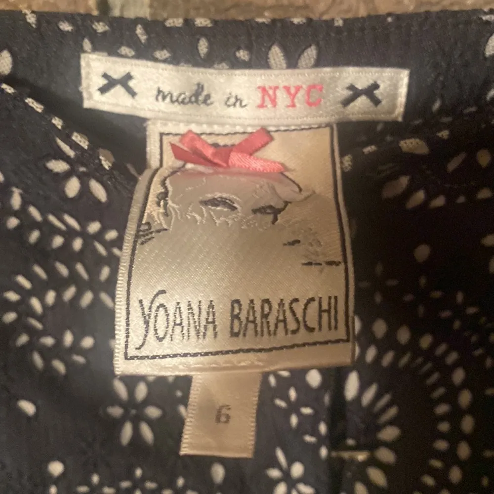 Super cute shorts by yoana baraschi size 6 - Image 3