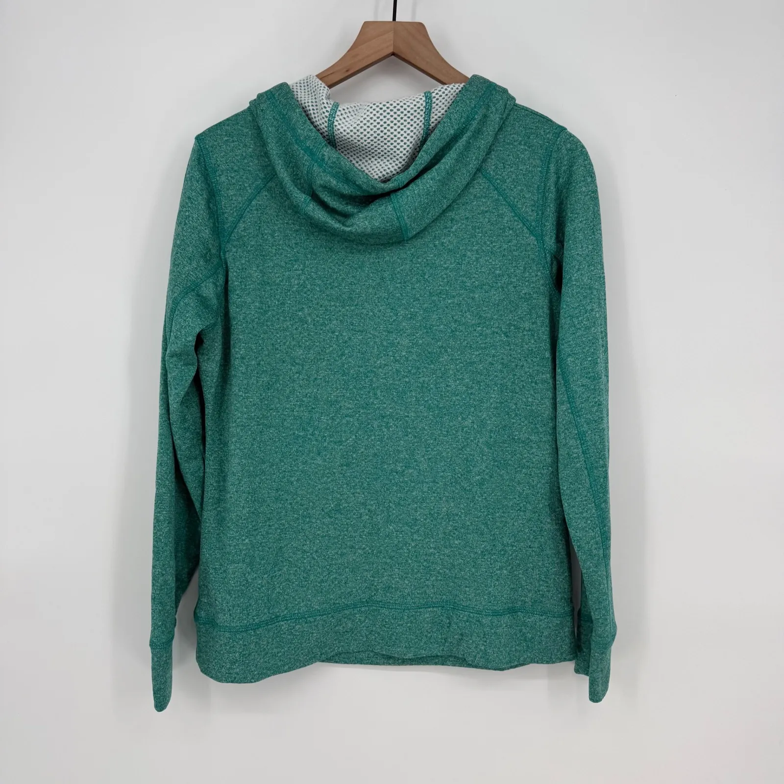 Avia Women's Activewear Hoodie Sweatshirt Green Pullover Thumb Hole Size Large - Image 7