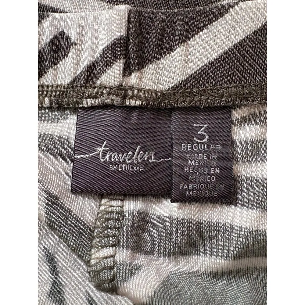 Traveler's by CHICO'S | Women's Tropical Botanical High Rise Wide Leg Pants | 3 Green Size 23 - Image 8