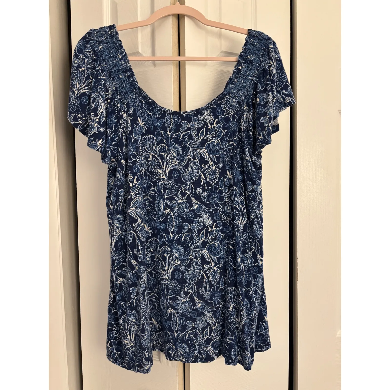 Torrid  Super Soft Slub Jersey Floral Top – Size 2 (Equivalent 1X) - Image 3