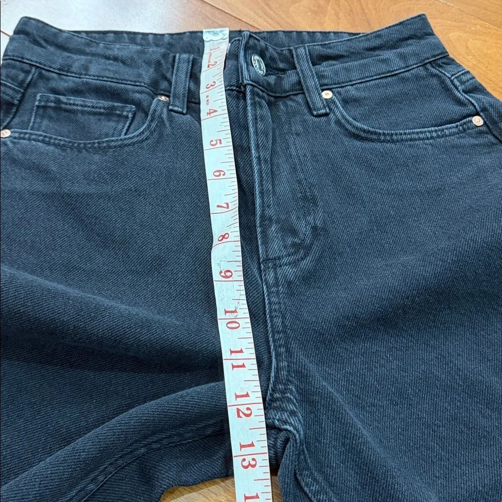 NWT PAIGE Women's‎ Robbie Vintage Covered Button Fly Raw Hem High Rise Short 24 - Image 11