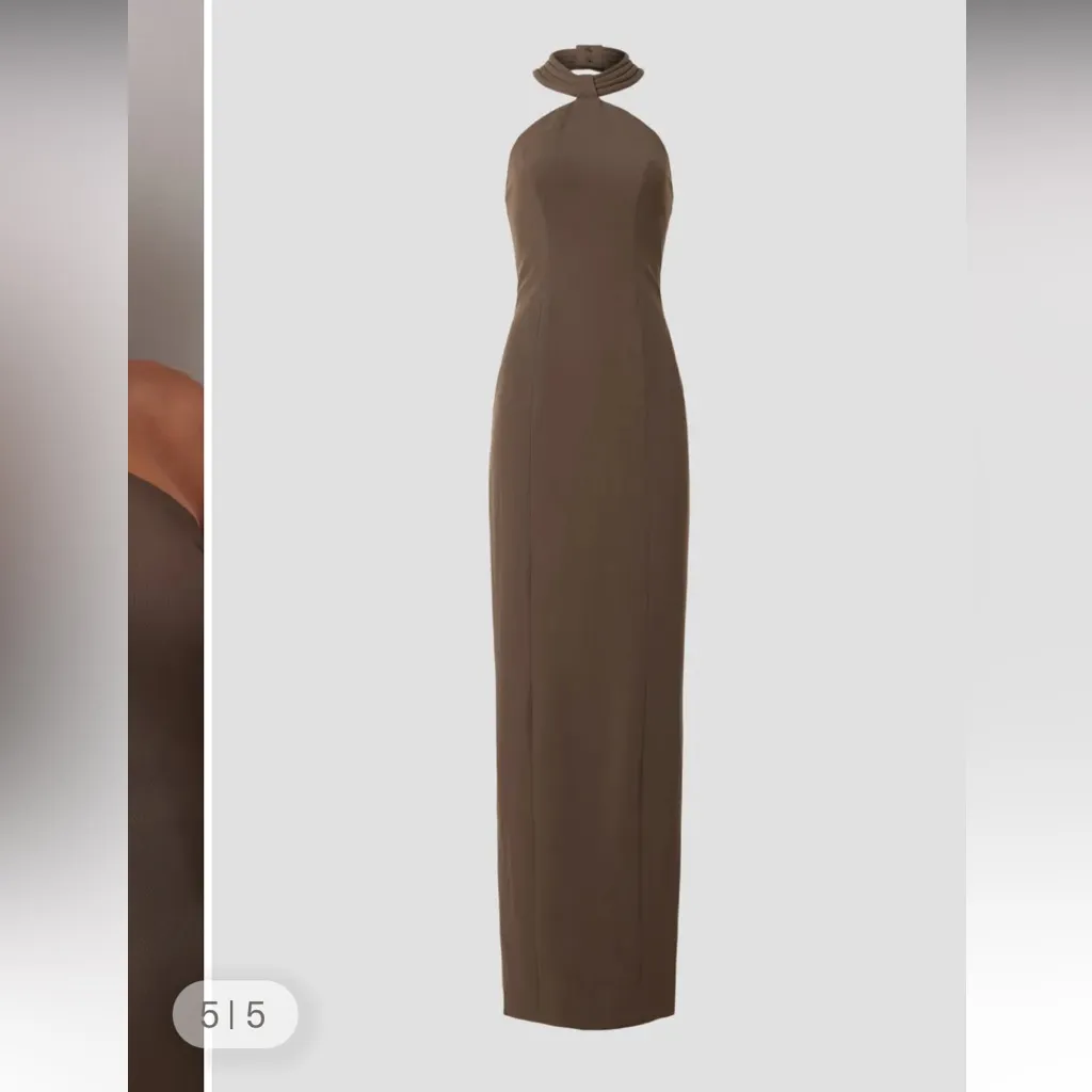 Lenox Gown
Ronny Kobo
$500 brown formal wedding party winter XL classic glam - Image 6