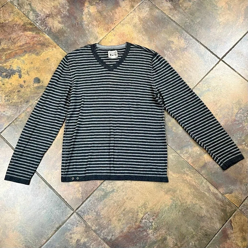 Converse  One Star Stripe Long Sleeve Sweater Medium - Image 3