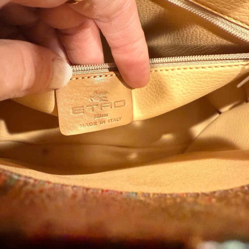 Etro Burgundy Paisley Zip Top Tote Handle Bag
Neon Trim Accents Brown - Image 3