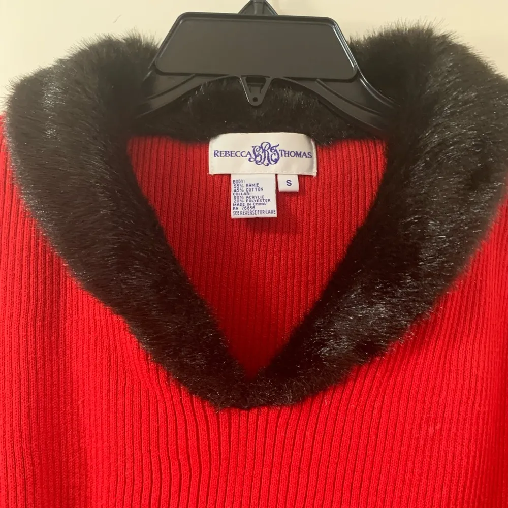 Red Sweater With Black Faux Fur - Image 7