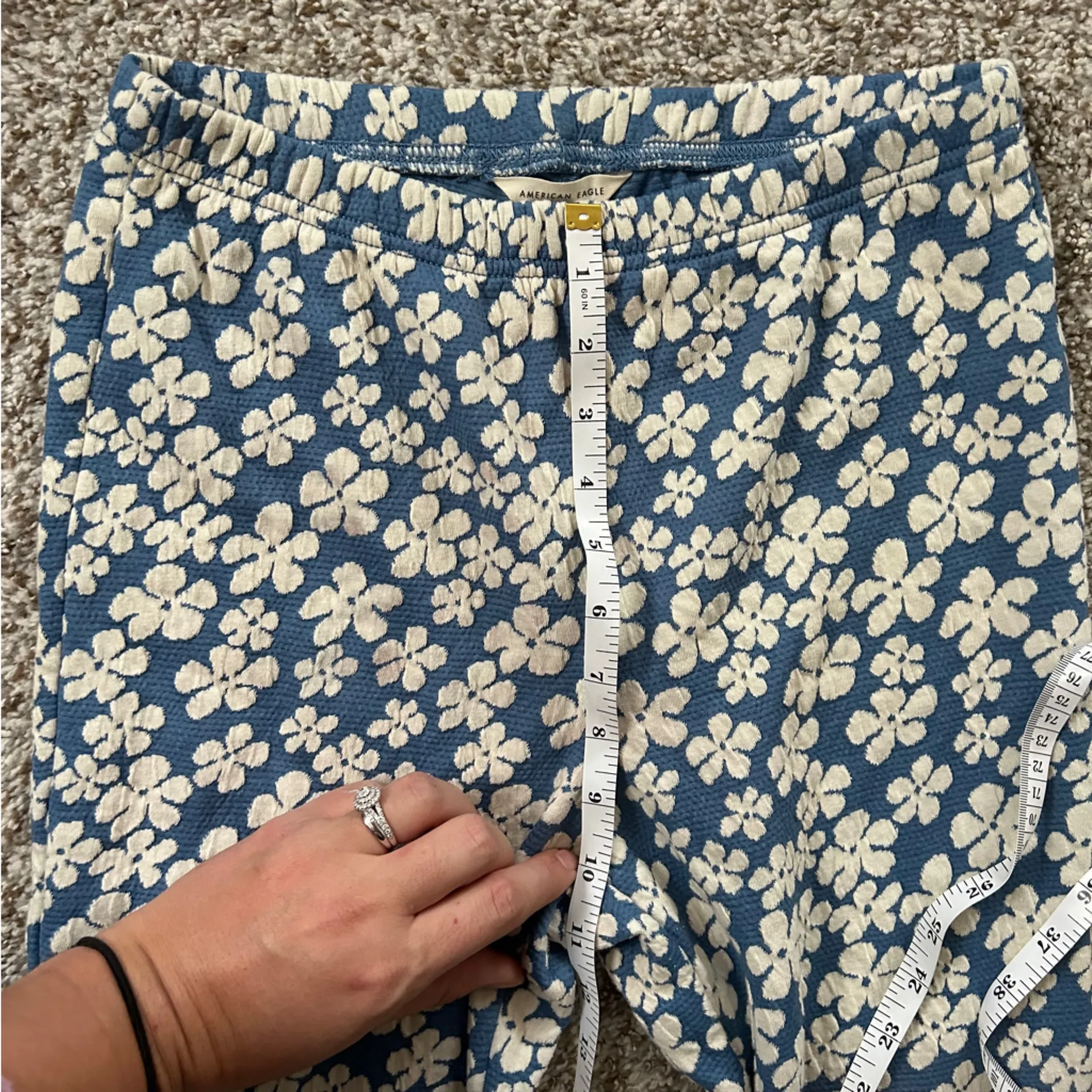 American Eagle Outfitters Blue Floral Flare Pants 70s 60s Hippie Stretch Comfy - Image 6