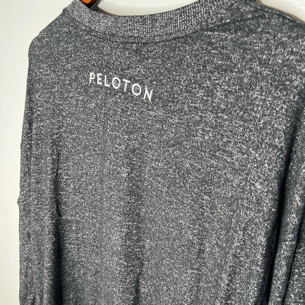 Peloton brushed gray crew neck oversized soft sweatshirt pullover size medium - Image 5