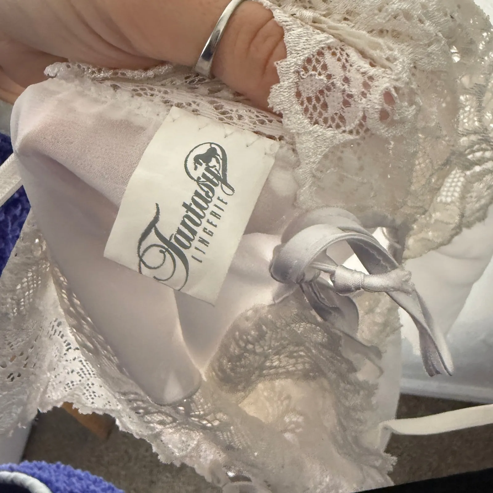 White Lace Trimmed Fairycore Camisole Top Fairy Cottagecore Sheer Coquette Vtg‎ Size M - Image 7