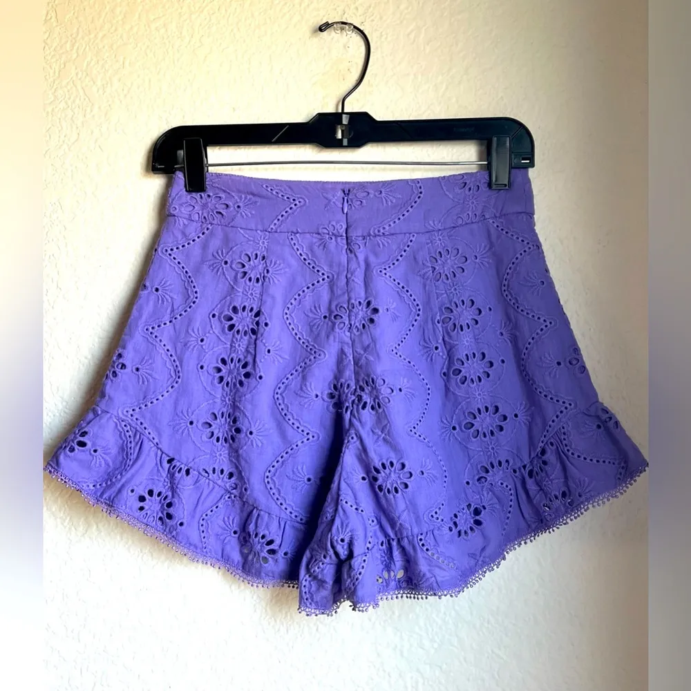 NWOT DO+BE Eyelet Ruffled Shorts - Image 3