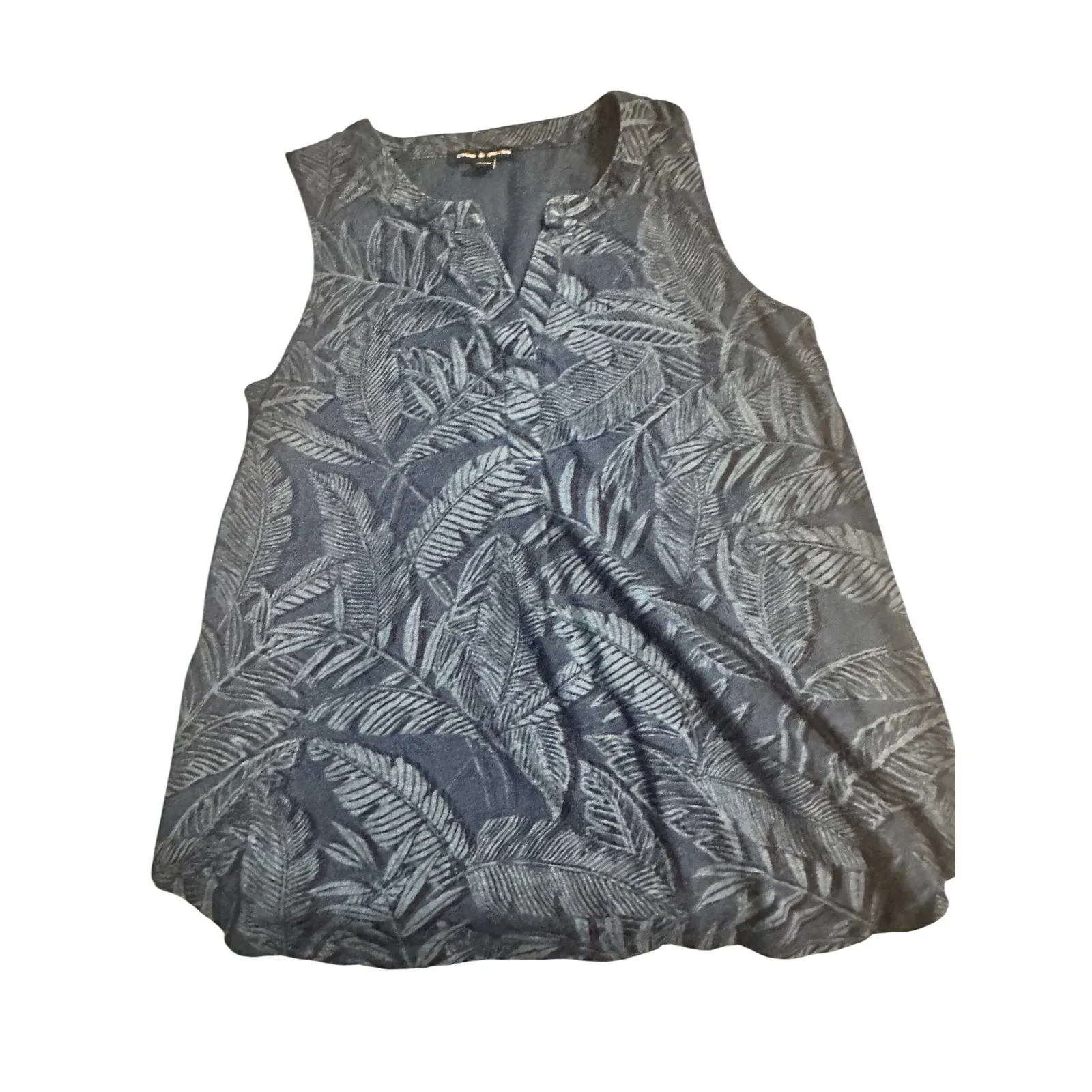 Cable & Gauge Women's Blue Leaf Print Sleeveless Top‎ Size L - Image 3
