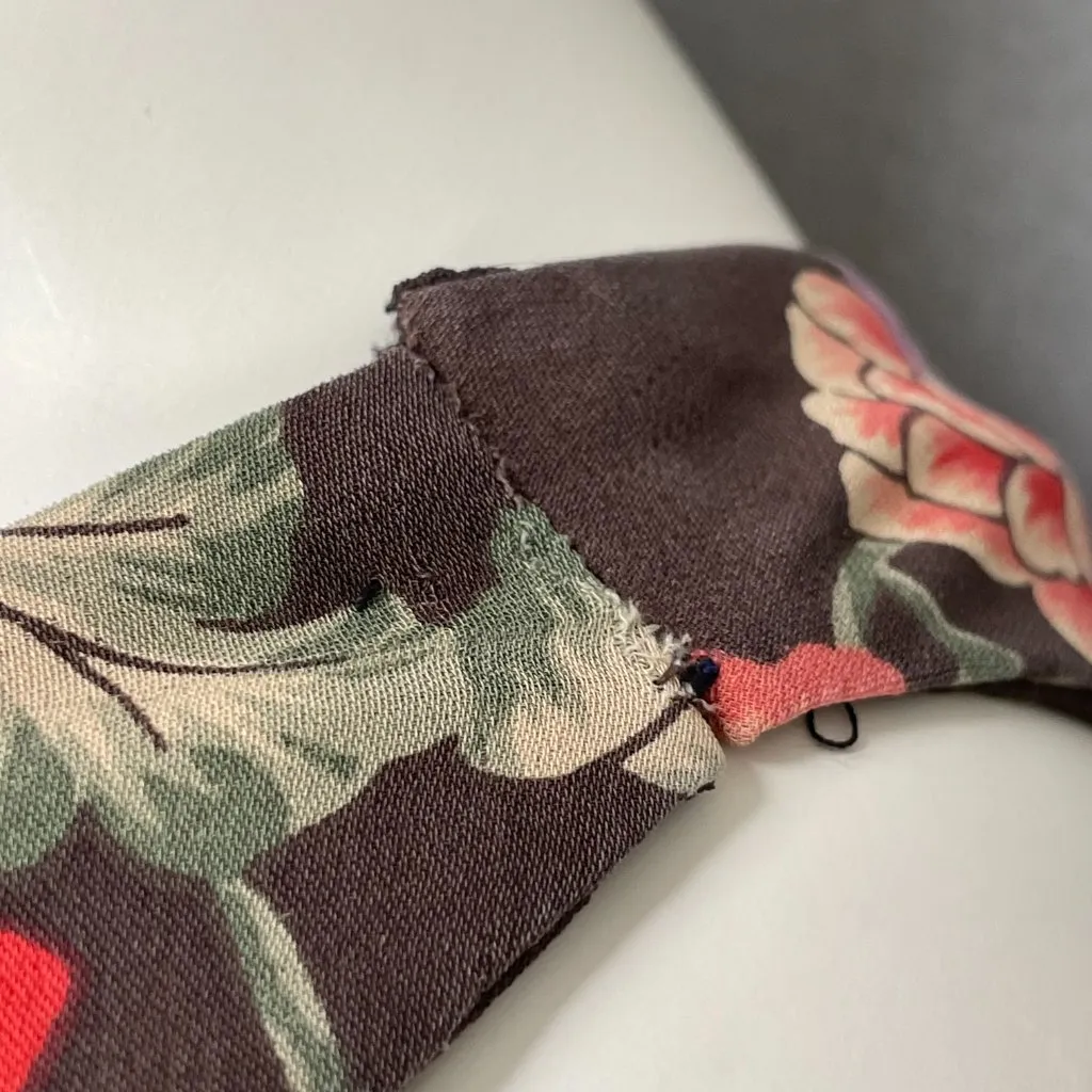 Jones New York Bias Cut Dress Silk Floral ALTERED V-Neck Women Flirty Brown Pink - Image 14