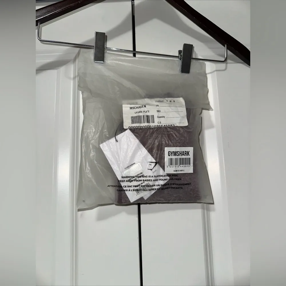 Gymshark Camo Seamless Sports Bra Winter Berry XS NWT - Image 6